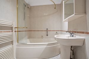 Photo 16- click for photo gallery